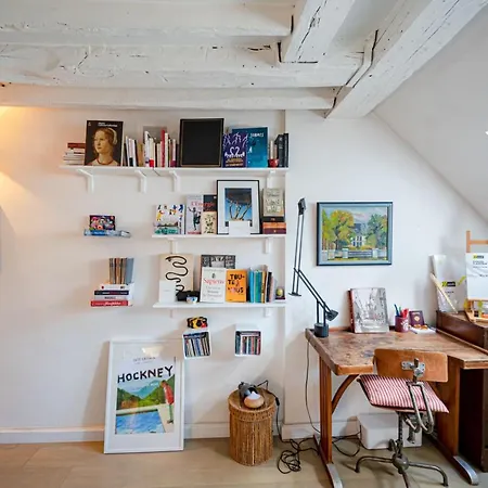 Charming Studio Close To Republique *